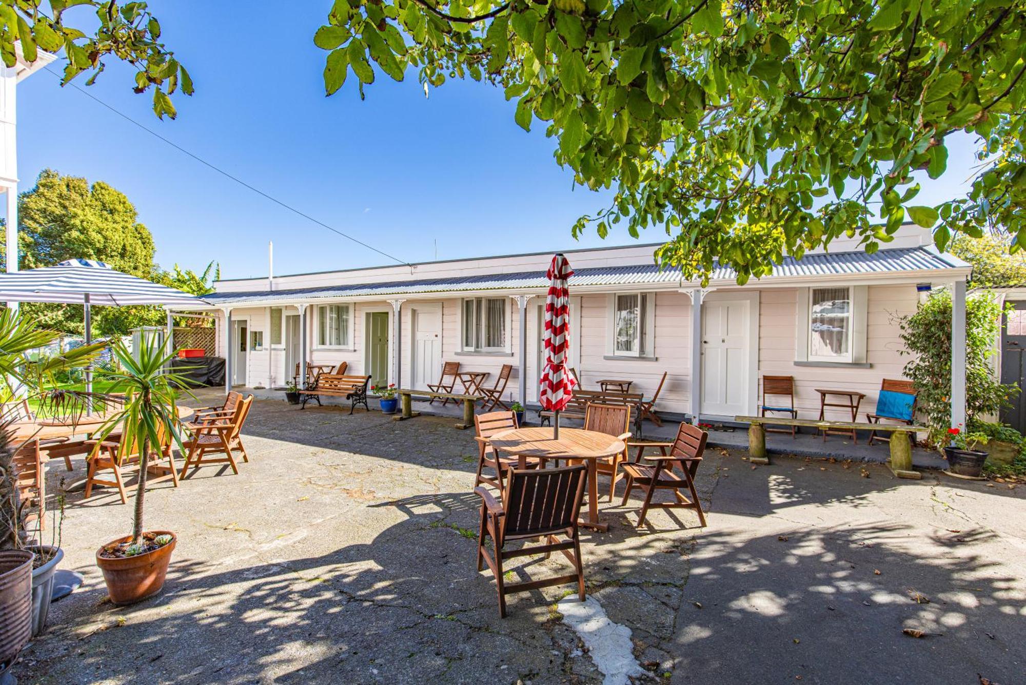 Braemar House B&B And Yha Hostel Whanganui Eksteriør bilde