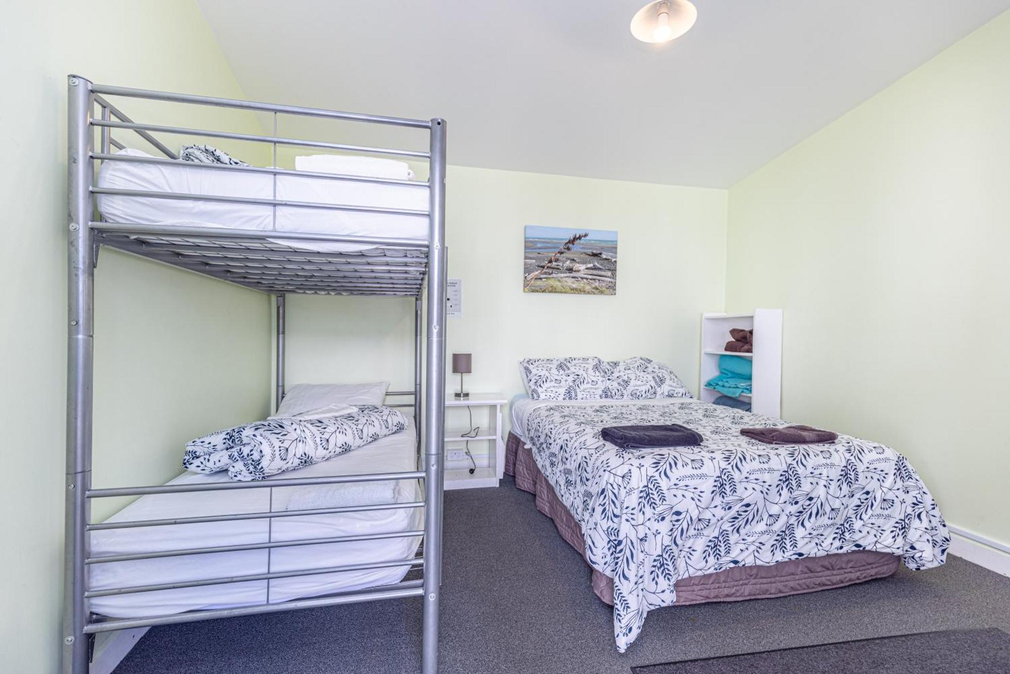 Braemar House B&B And Yha Hostel Whanganui Eksteriør bilde